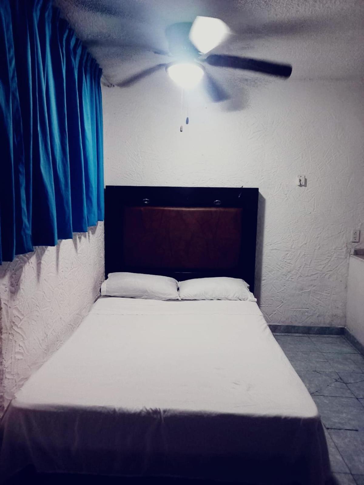 Hotel Acuario Acapulco Esterno foto